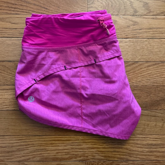 lululemon athletica Pants - 🍋LULULEMON Speed Shorts in Bright Pink with Heather Print & Black Stitching